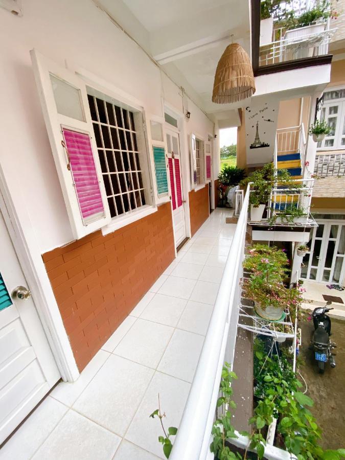 Suri'S House Homestay Da Lat Eksteriør billede